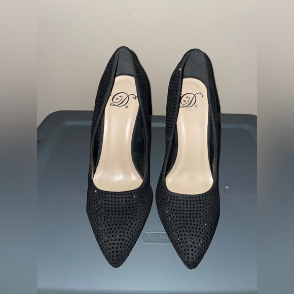 Black Rhinestone Pump - Picture 3 of 3